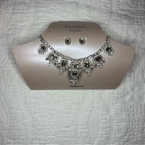 Blush Jewelry - Blush necklace